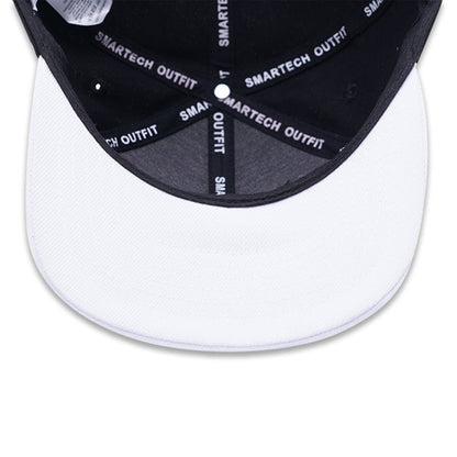 Black & White Snapback Cap - Smartech Outfit