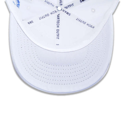 Comfortable white baseball cap with a flexible fit, perfect for men with big heads. Available wholesale for Flexfit hats.