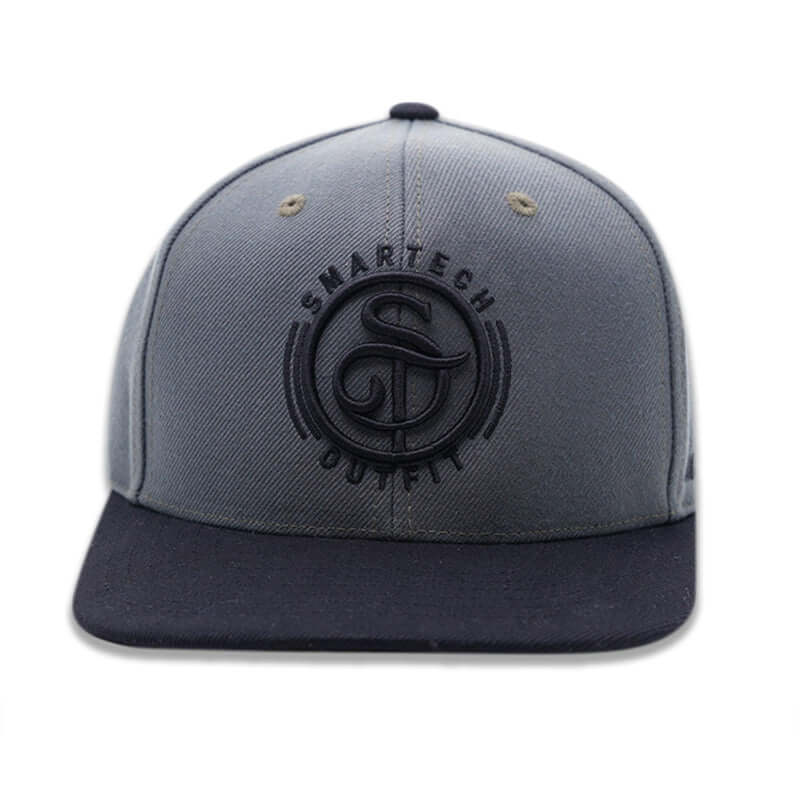 Gray & Black Snapback Cap - Smartech Outfit